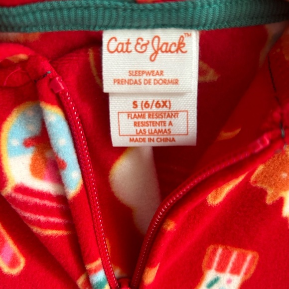 Cat & Jack Christmas Holiday pajamas one piece gingerbread tree reindeer S 6/6x - Picture 3 of 5